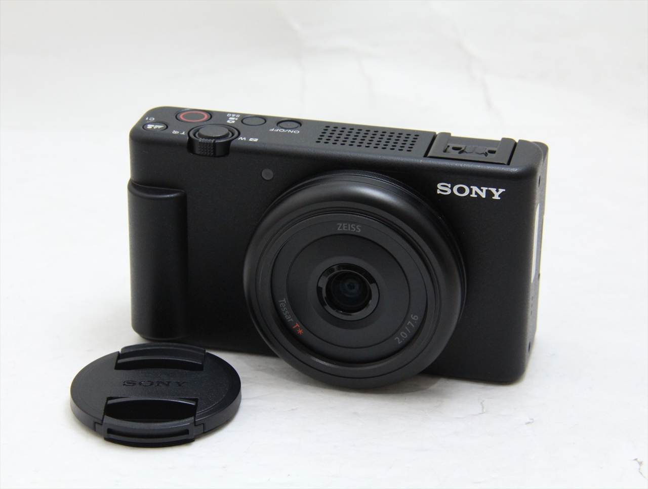 【中古】 ソニー(sony) VLOGCAM ZV-1F [ブラック]