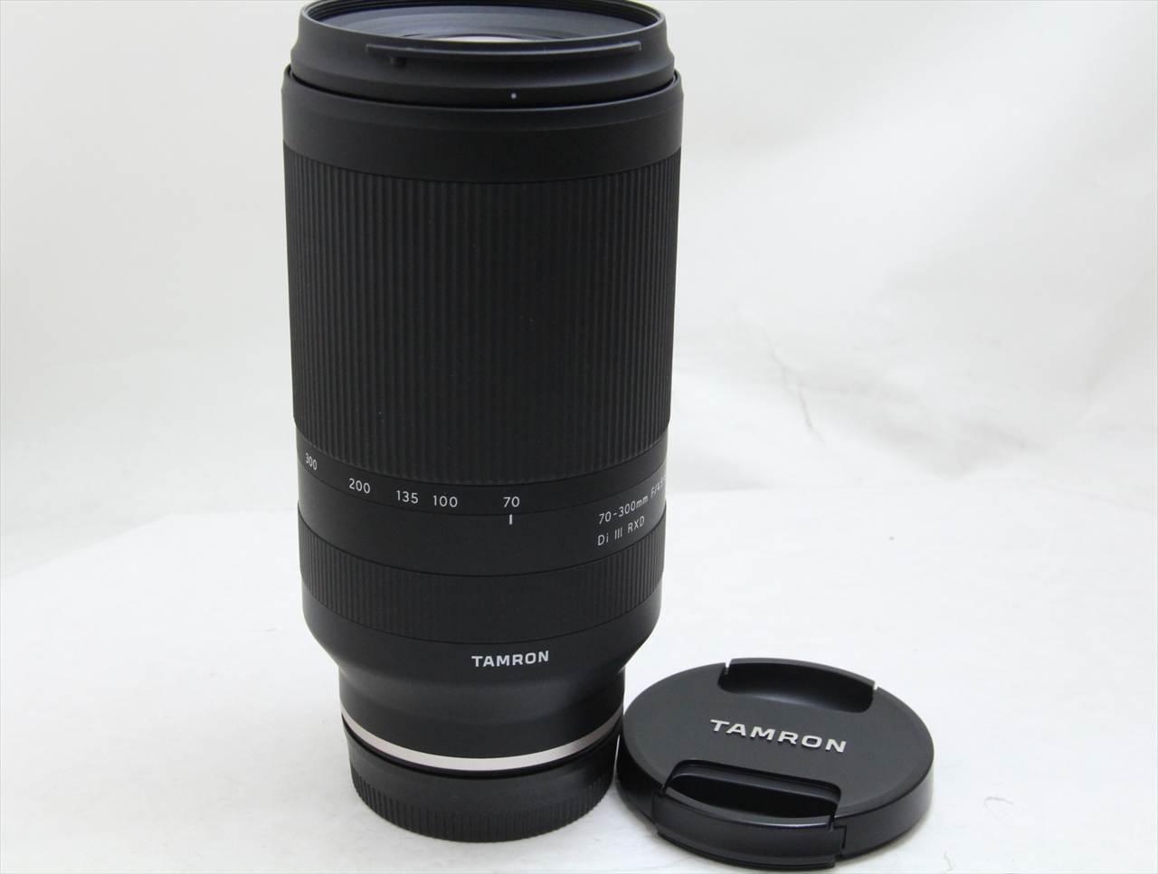 【中古】 タムロン(tamron) 70-300mm F/4.5-6.3 Di III RXD (Model A047) [ソニーE用]