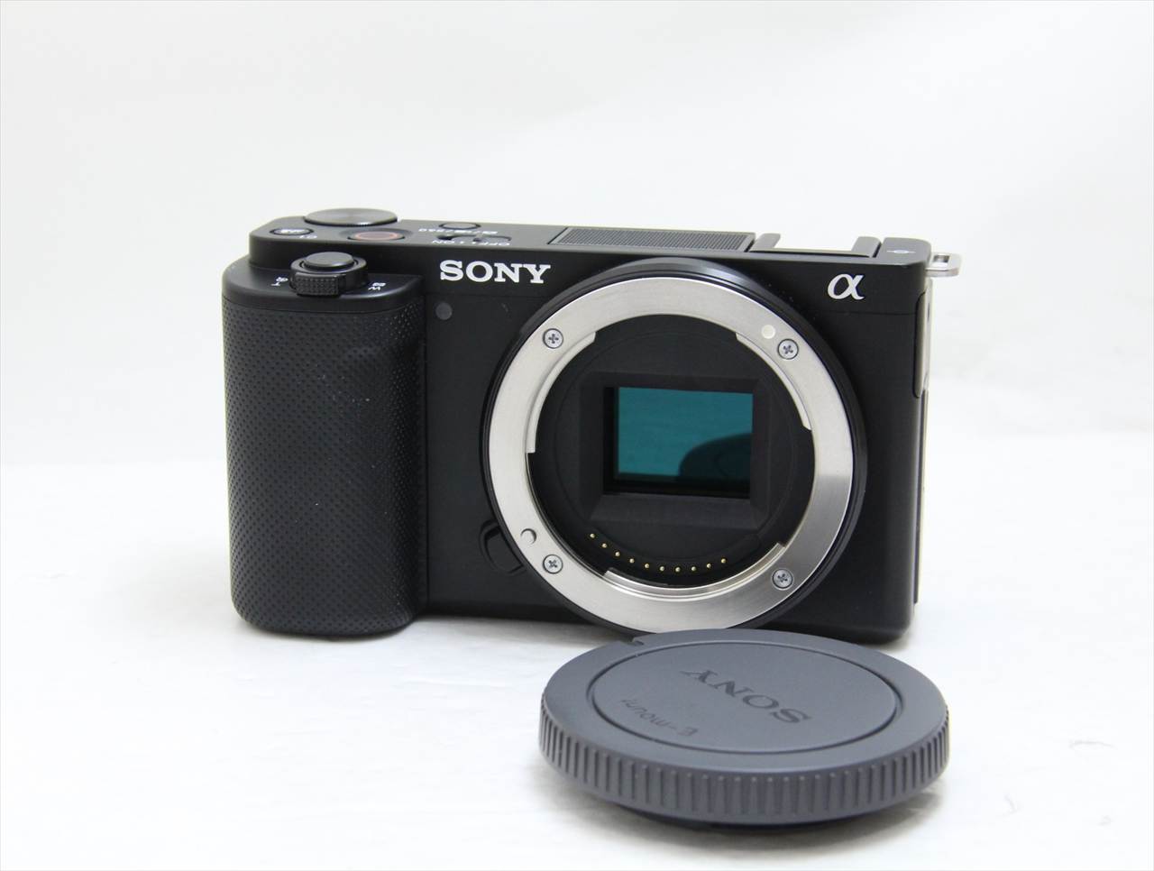 【中古】 ソニー(sony) VLOGCAM ZV-E10 ボディ [ブラック]