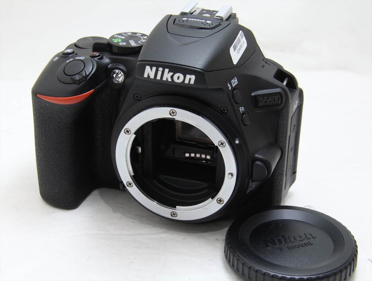 【中古】 ニコン(nikon) D5600 ボディ