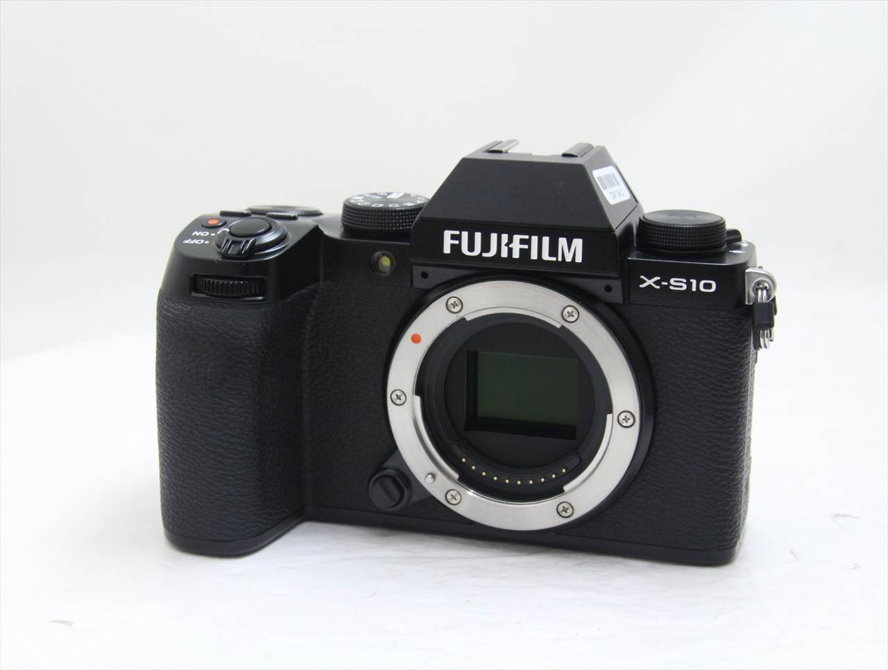 【中古】 富士フイルム(fujifilm) FUJIFILM X-S10 ボディ