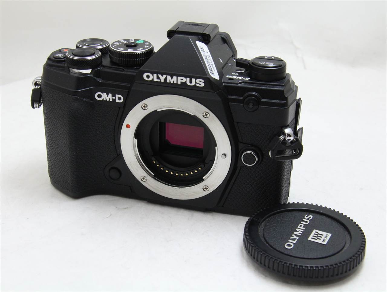 【中古】 オリンパス・OMシステム(olympus・OM SYSTEM) OM-D E-M5 Mark III ボディ [ブラック]