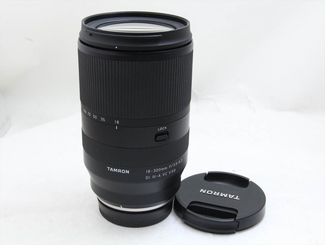 【中古】 タムロン(tamron) 18-300mm F/3.5-6.3 Di III-A VC VXD (Model B061) [フジフイルム用]