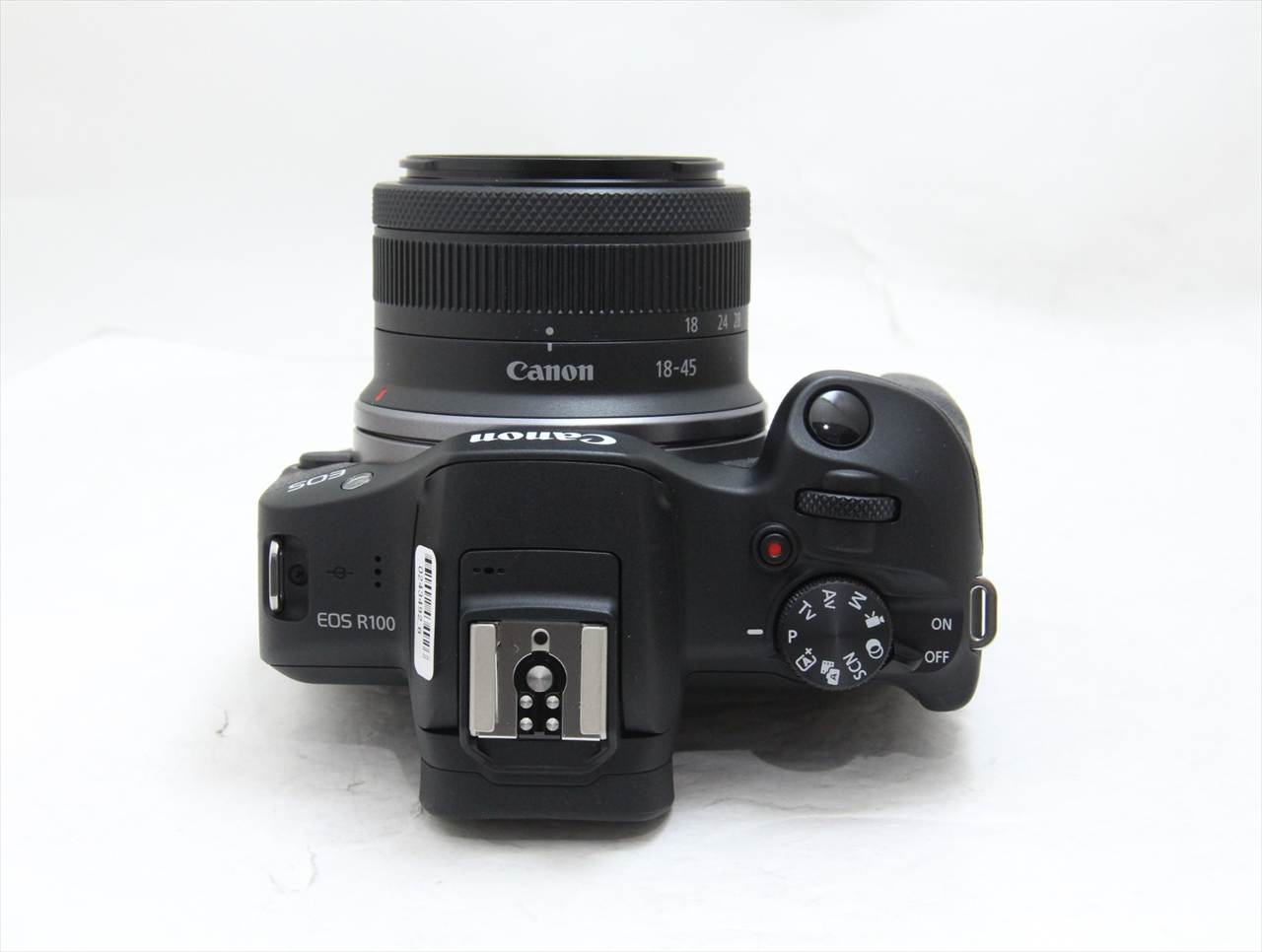 [中古美品]Canon EOS R100 18-45mm 本体と付属品セット 中古美品]Canon EOS R100 18-45mm 本体と付属品セット Canon