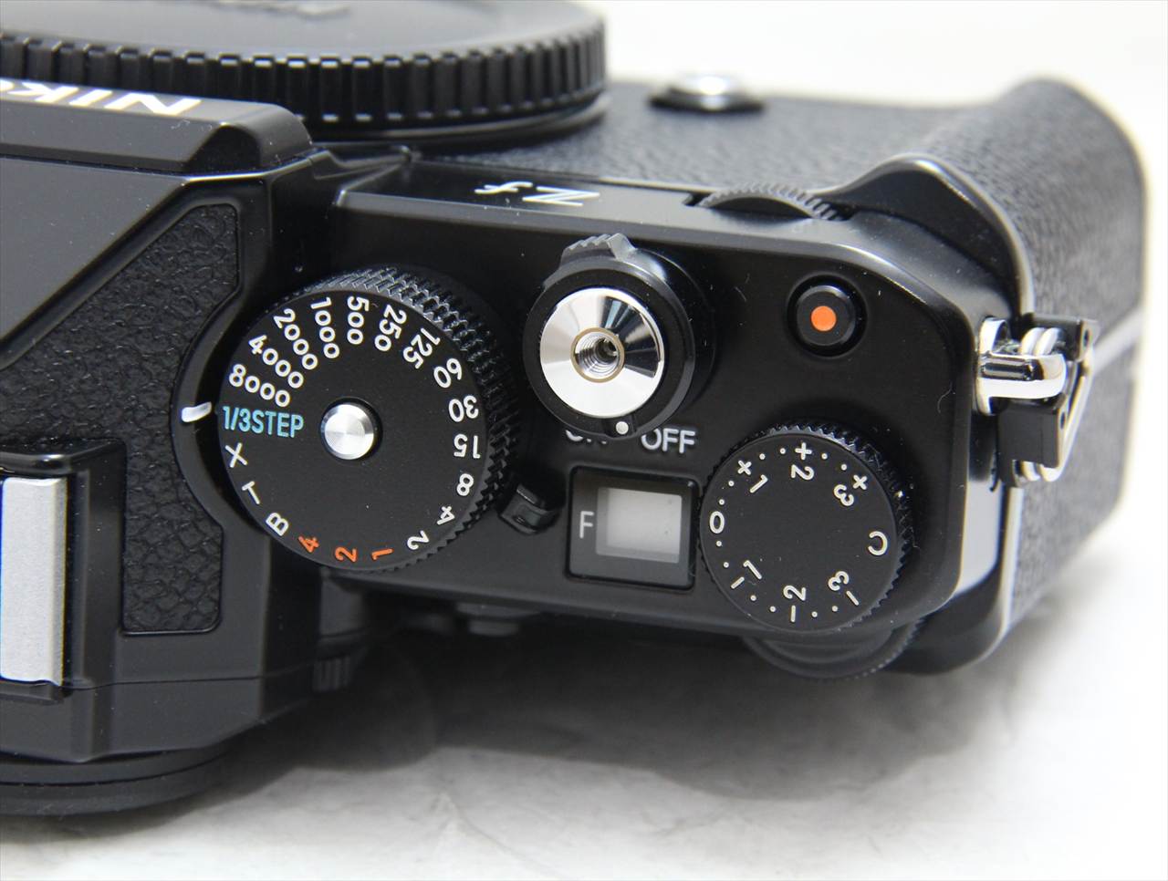 【ジャンク】Nikon Zf ボディ トップカメラオンライン / 【中古】 ニコン(nikon) Zf ボディ [ブラック]